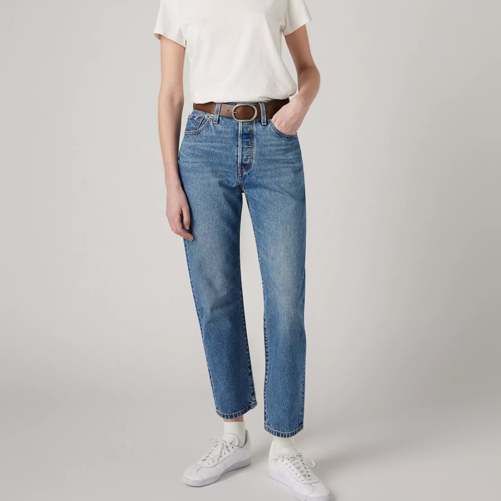 Levi's 501® Originals Women's Straight Leg Jeans